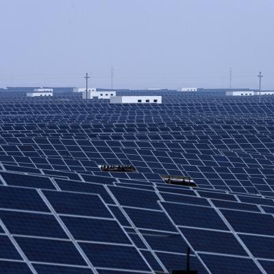 What are the impacts of low air pressure in high-altitude areas on the electrical system of photovoltaic tracking brackets?