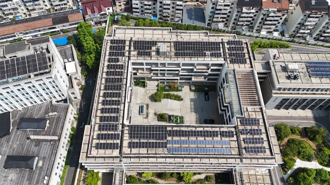 1751940552130648.jpg 1730267665174207.jpg